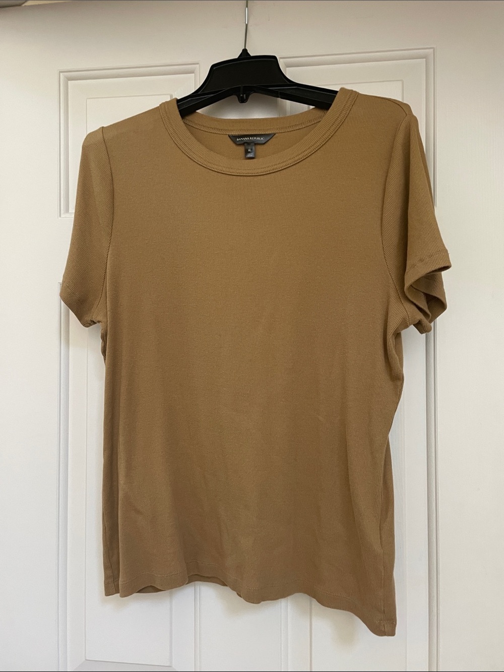 Banana Republic Women's Short Sleeve Crew Tee - Camel XL
